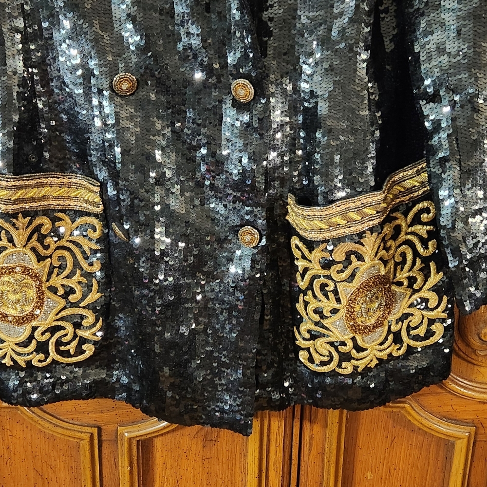 VintageBlack and Gold Sequin Blazer - Picture 6 of 16